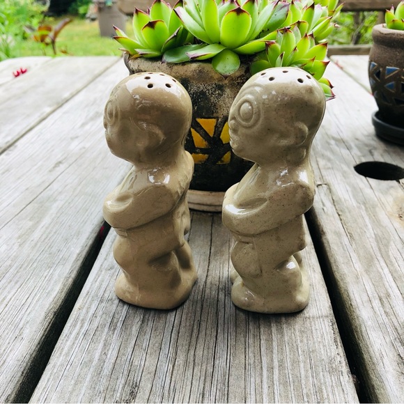 Vintage TRADER VIC's Salt & Pepper Shakers / 1950's Tiki Bar - Picture 4 of 7
